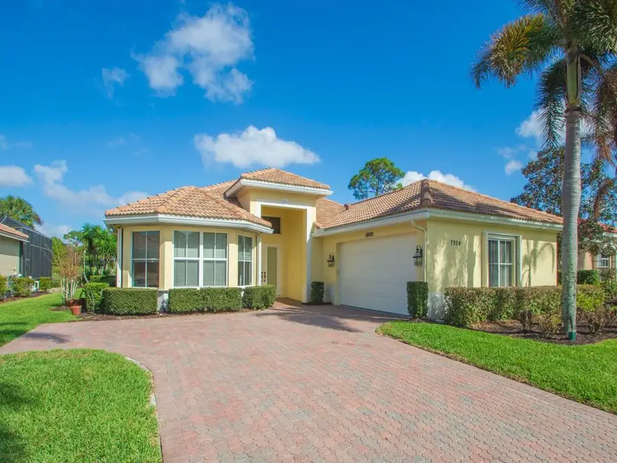 7924 Links Way, Port Saint Lucie, FL 34986 - #2