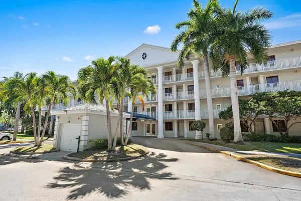 2761 Village Boulevard #303, West Palm Beach, FL 33409