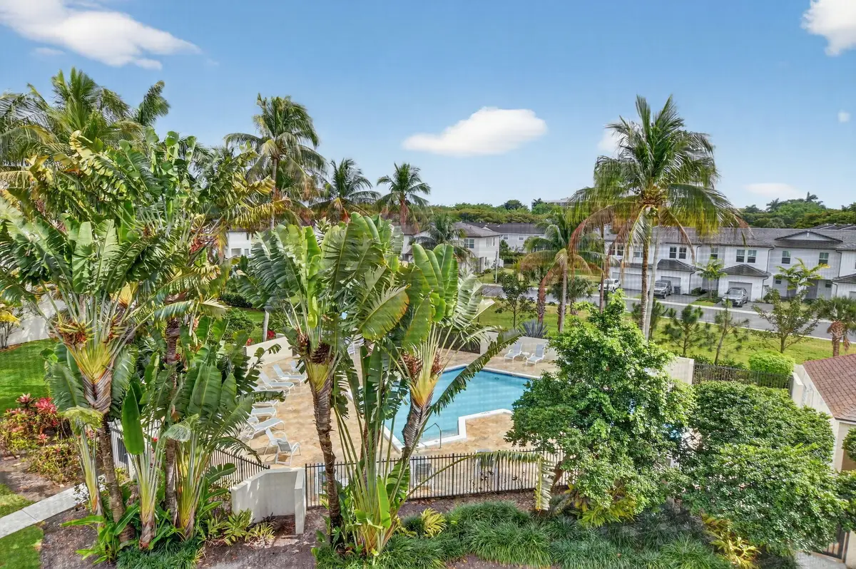 5851 Camino Del Sol #402, Boca Raton, FL 33433 - #1
