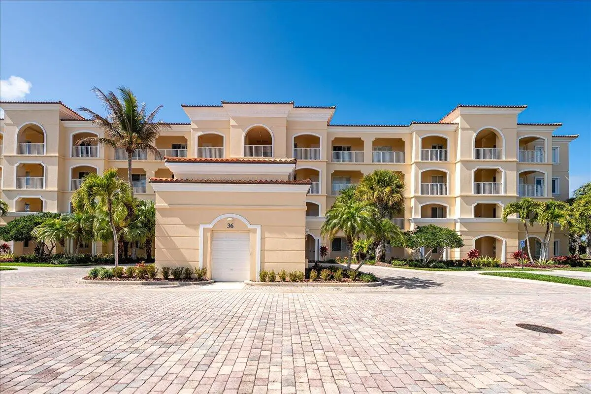 36 Harbour Isle Drive W #106, Fort Pierce, FL 34949 - #1