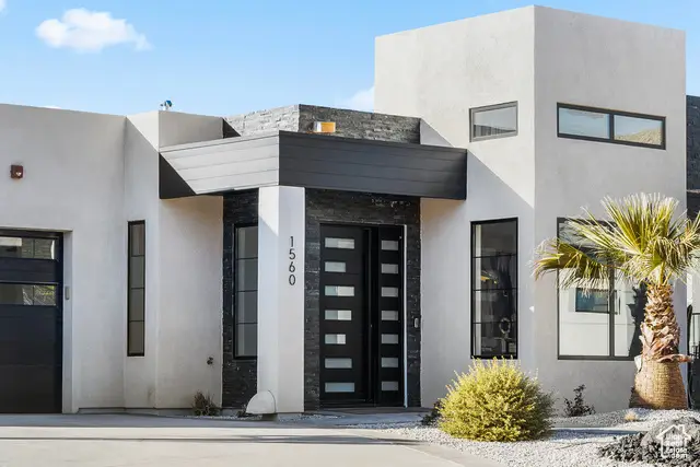 1560 W Torrey Pines Rd, Hurricane, UT 84737 - Image #2