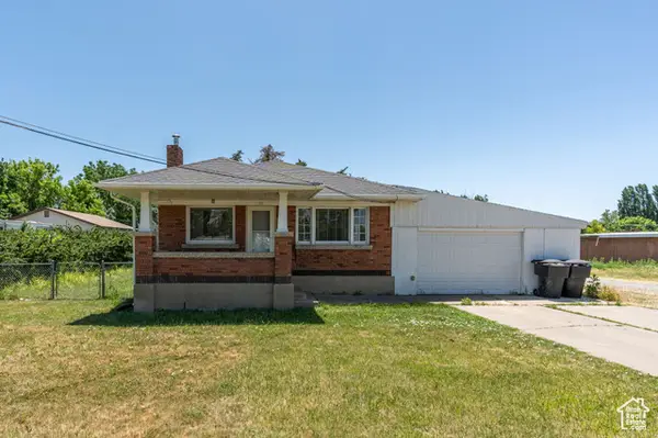 921 W 2700 S, Syracuse, UT 84075