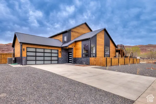 671 Palisade Dr, Moab, UT 84532 - Image #1