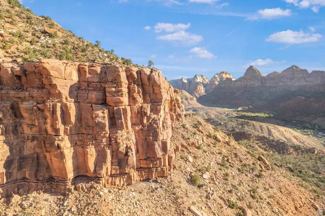 Parunuweap Cir #19, Springdale, UT 84767 - Image #1