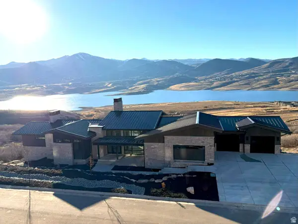 688 E Longview Dr, Hideout, UT 84036