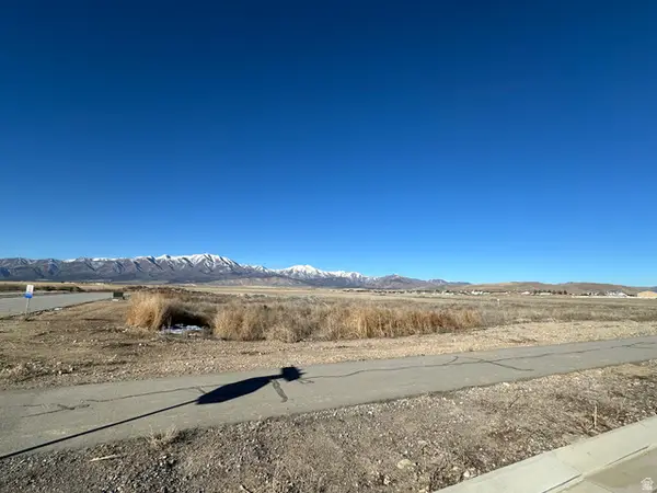 1973 E Jake Ryan Way #104, Eagle Mountain, UT 84005