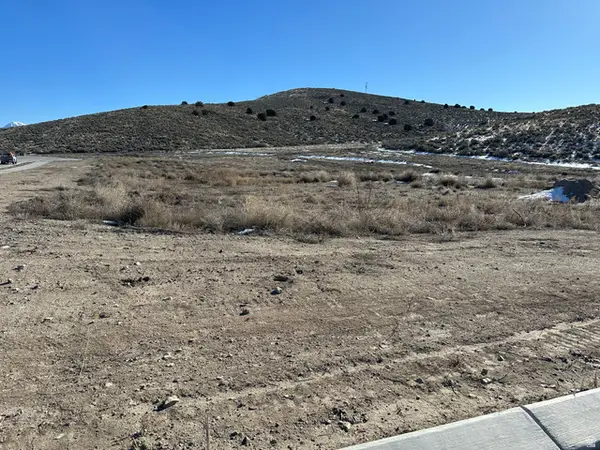 2026 E Jake Ryan Cir #111, Eagle Mountain, UT 84005