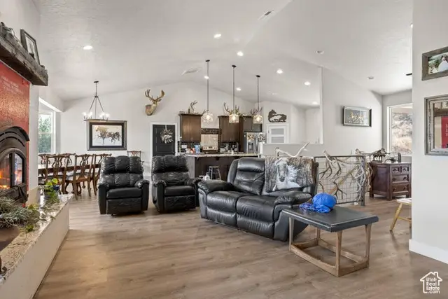 711 W Main St, Enterprise, UT 84725 - Image #2