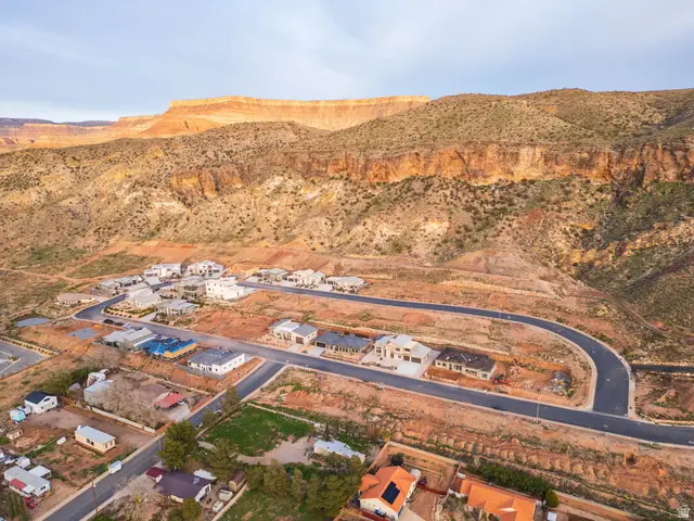 339 N 250 E, La Verkin, UT 84745 - #2