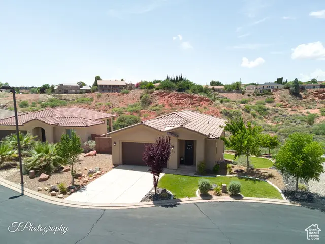 533 N Creek Ridge Cir, Washington, UT 84780 - Image #1