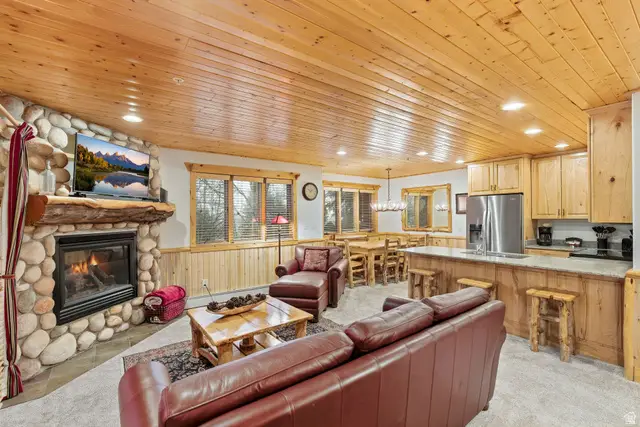 3988 N Timber Wolf Ln #10D, Park City, UT 84098 - Image #3