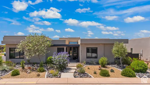 3214 S Red Sands Way, Hurricane, UT 84737