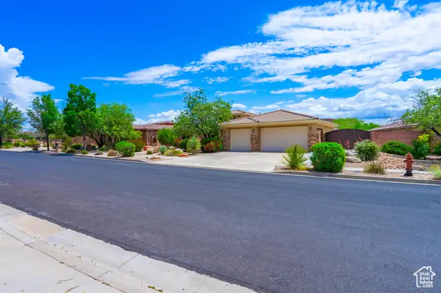 1578 N Liberty Greens Dr, Washington, UT 84780 - Image #2