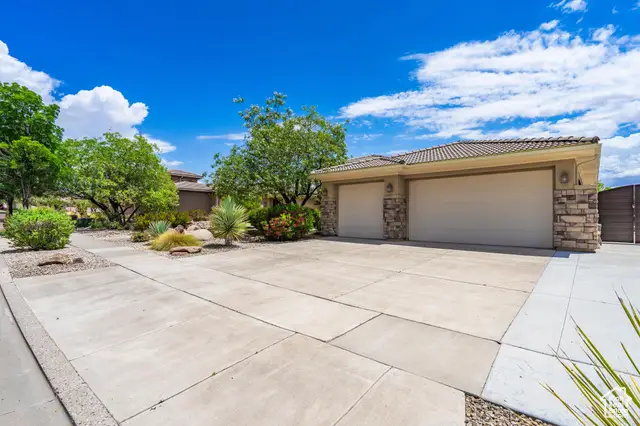 1578 N Liberty Greens Dr, Washington, UT 84780 - Image #3