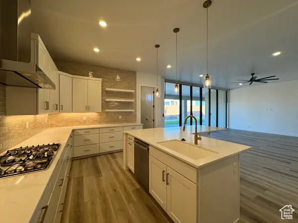 3322 S Guide Star Way, Hurricane, UT 84737