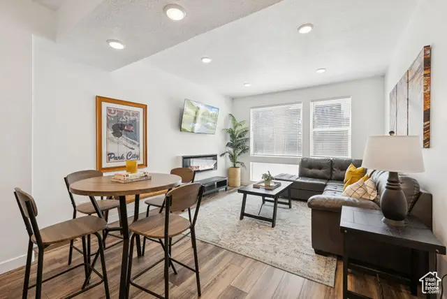 6698 N Silver Creek Dr, Park City, UT 84098 - Image #3