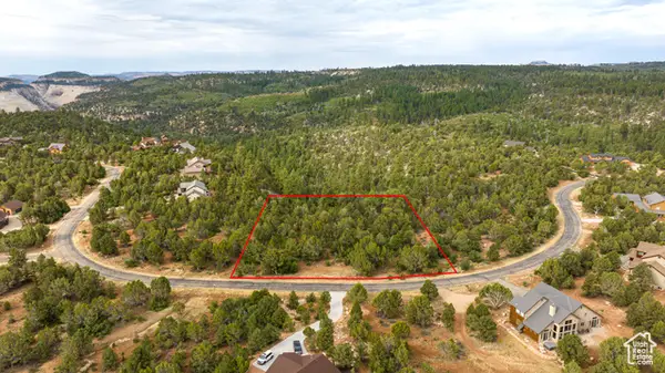 662 S Zion Dr, Orderville, UT 84758