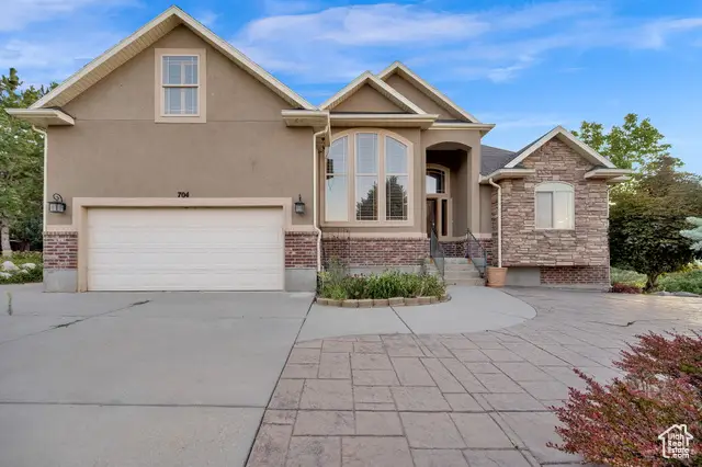 704 S Deer Hollow Rd E, Tooele, UT 84074 - Image #2