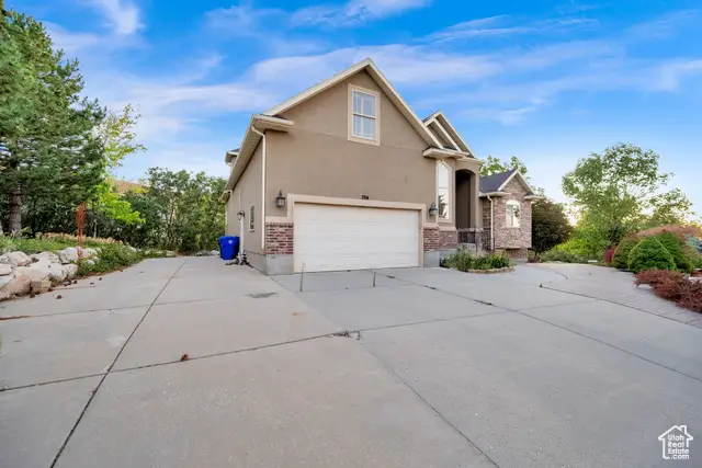 704 S Deer Hollow Rd E, Tooele, UT 84074 - Image #3