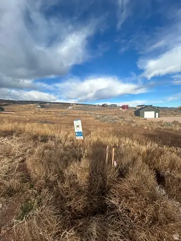 3075 S Shank Cir #14, Garden City, UT 84028 - Image #2