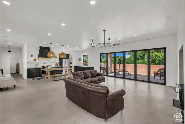 2447 Arrowhead Trl, Santa Clara, UT 84765 - Image #2