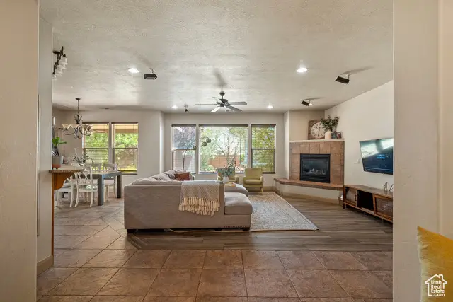 191 W 685 S, Ivins, UT 84738 - Image #1