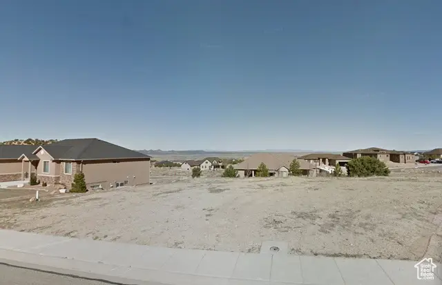 1931 N Mahogany Cir, Cedar City, UT 84721 - Image #1