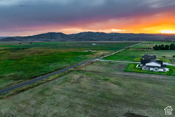 396 W Rob Young Ln, Oakley, UT 84055