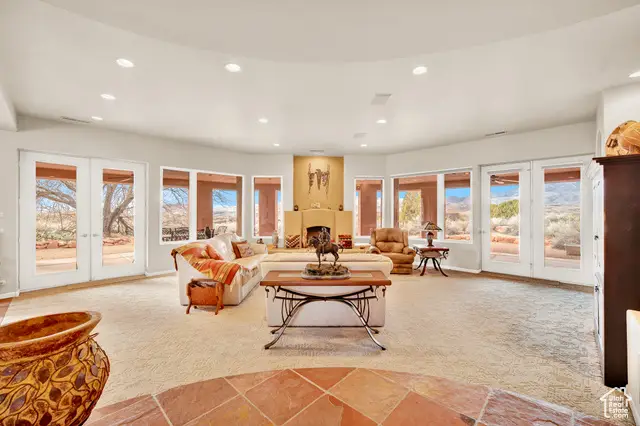 1657 N Kayenta Dr, Ivins, UT 84738 - Image #2