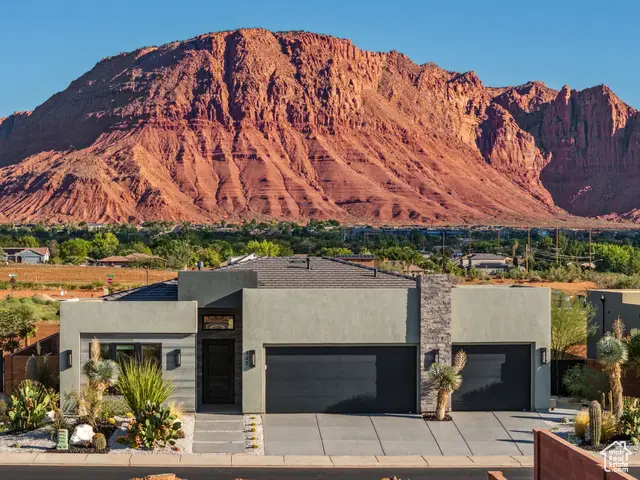 147 E Terrace Ln, Ivins, UT 84738 - Image #1