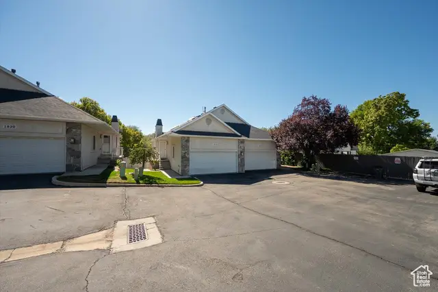1818 E 3900 S, Holladay, UT 84124 - Image #2