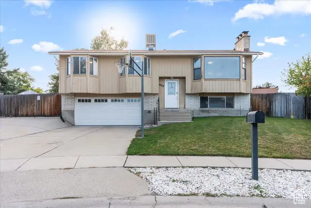 4624 S Harrisonwood Cir W, West Valley City, UT 84119 - Image #1