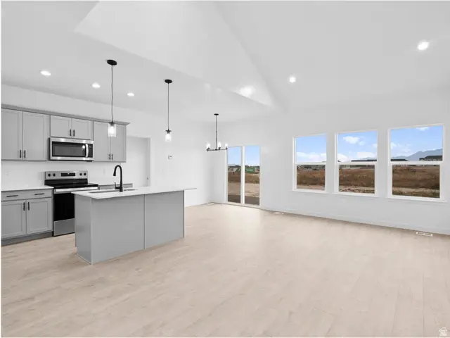 353 E 1480 N #39, Salem, UT 84653 - Image #3