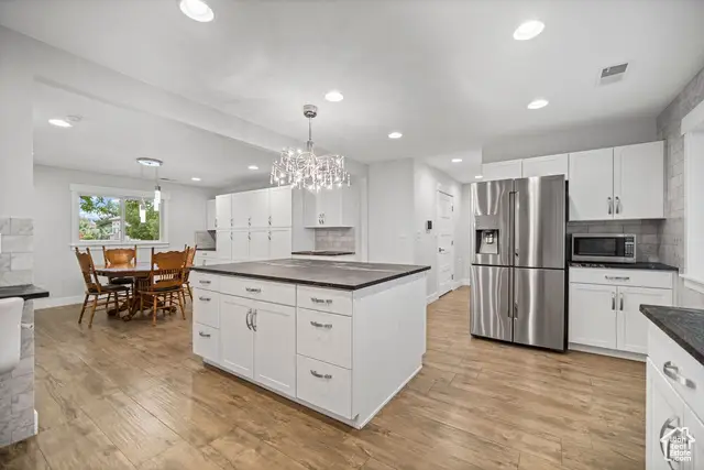 416 Damascus Dr, Bloomington, UT 84790 - Image #2