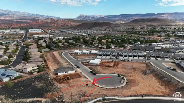 426 S 2250 W #27, Hurricane, UT 84737