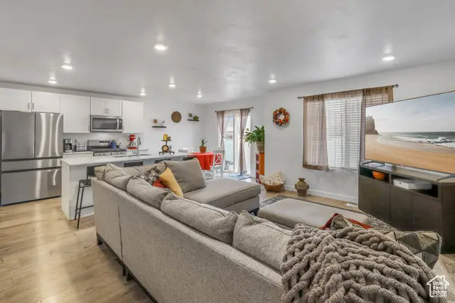 1847 E Eagle View Ln, Eagle Mountain, UT 84005 - #3