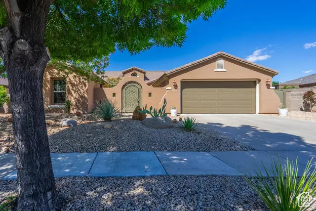 1007 N Mountainside Ave, Washington, UT 84780 - Image #2