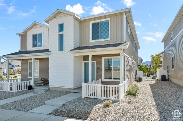 108 E Fairmont Pl, Saratoga Springs, UT 84045 - Image #2