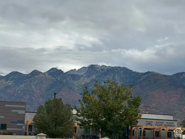 670 E Wyngate Pointe Ln S, Draper, UT 84020 - Image #3