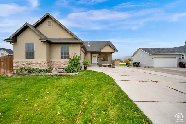 3523 N Flower St, Eagle Mountain, UT 84005 - Image #2
