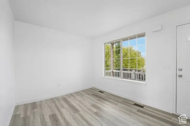 6698 Early Dawn, West Jordan, UT 84084 - Image #2