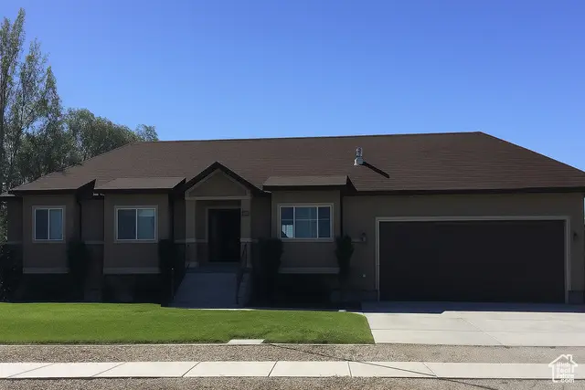 256 E Durfee St, Grantsville, UT 84029 - Image #1