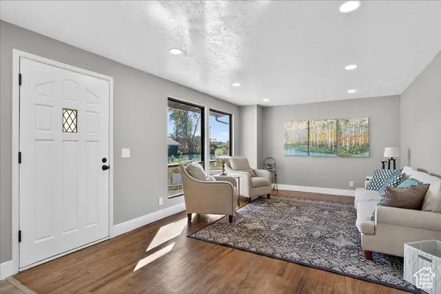 2082 W 4450 S, Roy, UT 84067 - Image #2