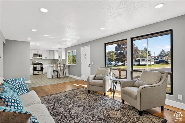 2082 W 4450 S, Roy, UT 84067 - Image #3