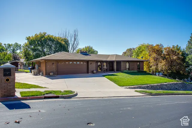 403 E Quail Run Rd N, Farmington, UT 84025 - Image #2