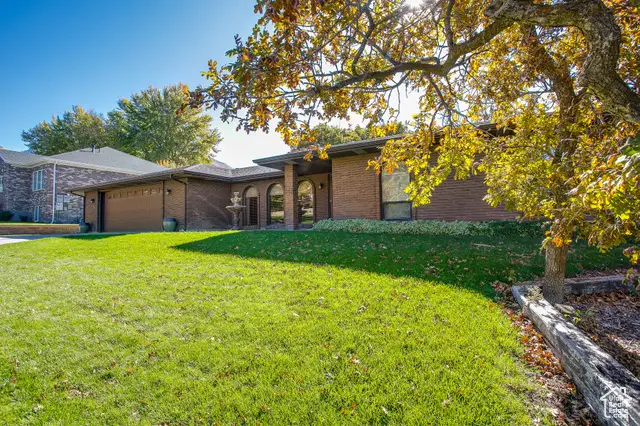 403 E Quail Run Rd N, Farmington, UT 84025 - Image #3