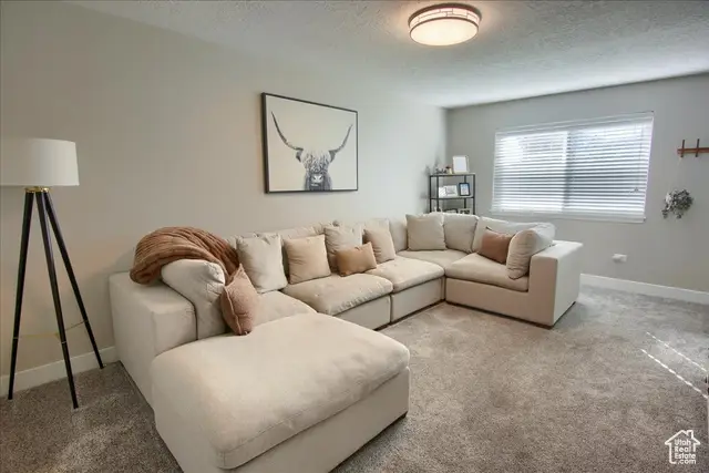 2672 W 5750 S, Roy, UT 84067 - Image #2