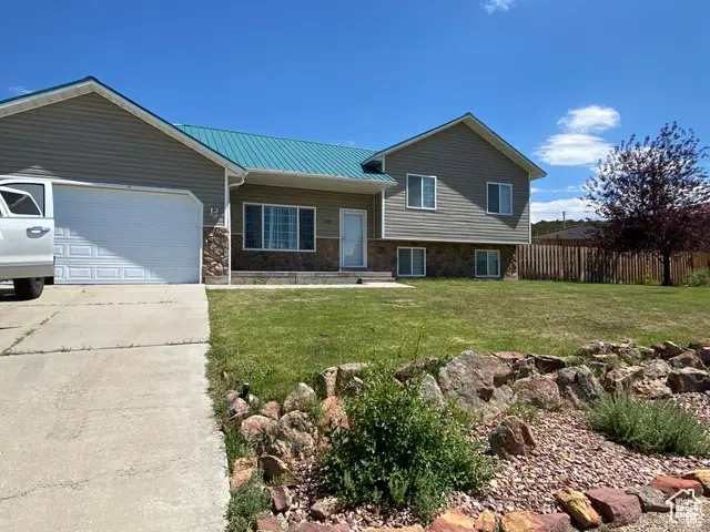 108 N 1st Ave, Dutch John, UT 84023 - Image #1