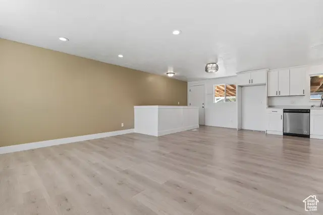 6894 S 3420 W, West Jordan, UT 84084 - Image #3