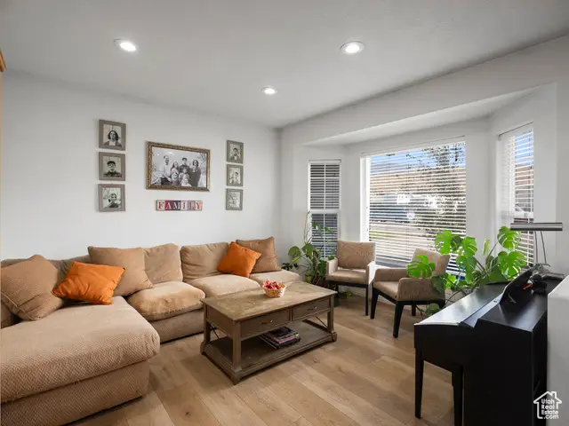 1010 S Anna Ekins Memorial Ln, Genola, UT 84655 - Image #2